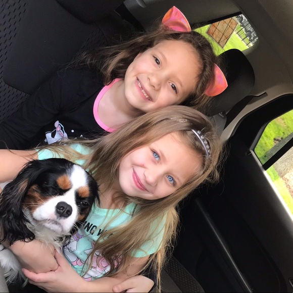 Welcome to Our Closet - Picture 7 of 8